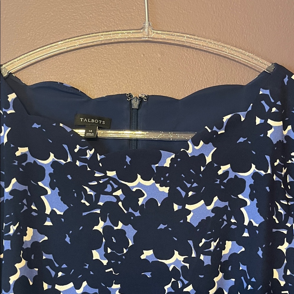 Navy Blue, Black and White Floral Size 14 Midi women’s Dress - Picture 2 of 7